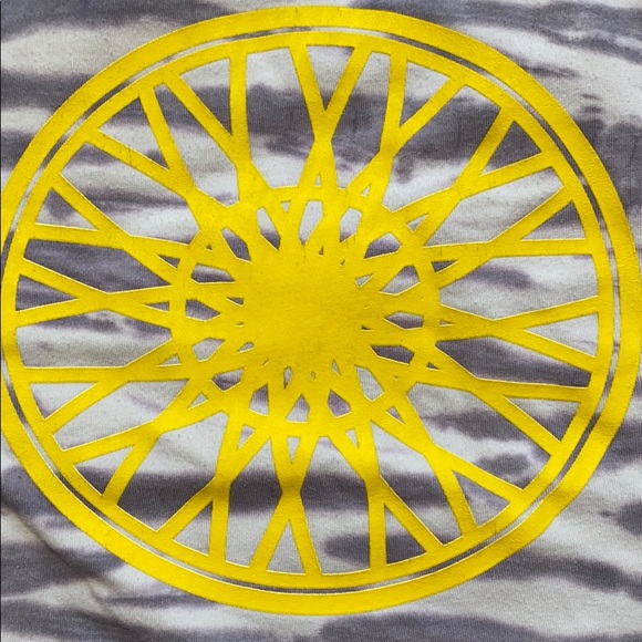 SOLD! Nike Soulcycle Tie Dye Wheel Y Back Tank - Picture 2 of 6